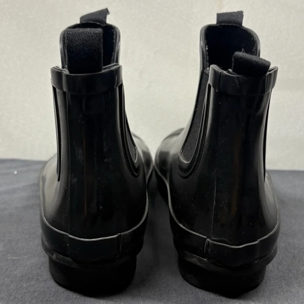 Hunter Women Rain Boot Rubber Size 6 Black Chelsea Ankle Waterproof WFS1043RMA